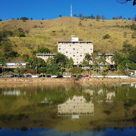 Belo Flat Cavalinho Branco - Aguas De Lindoia Apartment Exterior foto